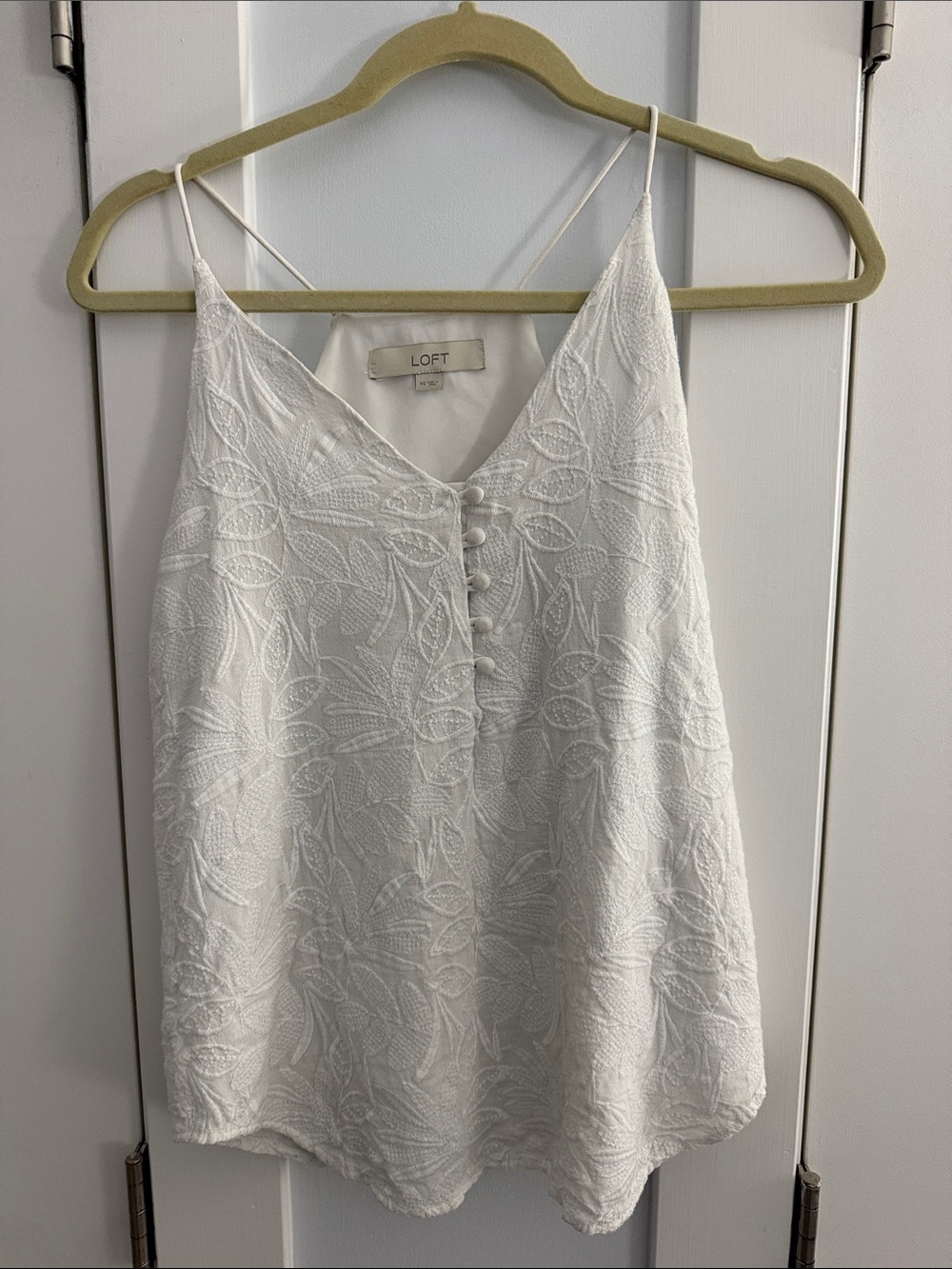 LOFT White Leaf-Embroidered V-Neck Camisole with Front Buttons